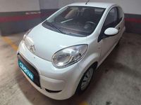 Usado Citroën C1 Attraction 68 CV (50 kW) 2011 Blanco Utilitario