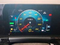 Usado Mercedes GLA250 218 CV (160 kW) 2022 Rojo SUV