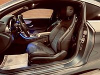 Usado Mercedes C220 AMG line 170 CV (125 kW) 2016 Gris / plata Coupe