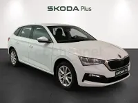 Usado Skoda Scala Ambition 116 CV (85 kW) 2019 Blanco Utilitario