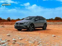 Usado VW Tiguan Life 150 CV (110 kW) 2022 Gris SUV