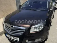Usado Opel Insignia Excellence 130 CV (95 kW) 2013 Marrón Familiar