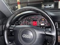 Usado Audi A6 193 CV (141 kW) 1999 Azul Familiar