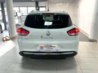Usado Renault Clio LIMITED 75 CV (55 kW) 2019 Blanco Familiar