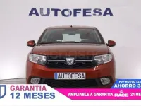 Usado Dacia Sandero Lauréate 75 CV (55 kW) 2017 Granate Berlina
