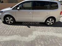 Usado VW Touran Advance 105 CV (77 kW) 2014 Gris / plata Monovolumen