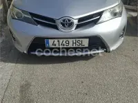 Usado Toyota Auris Active 90 CV (66 kW) 2013 Gris / plata Berlina