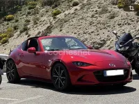 Usado Mazda MX5 Exclusive-Line 184 CV (135 kW) 2025 Rojo Descapotable