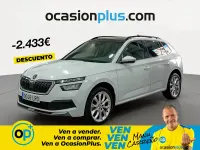 Usado Skoda Kamiq Sport 150 CV (110 kW) 2021 Blanco SUV