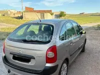 Usado Citroën Xsara Picasso 92 CV (67 kW) 2006 Gris / plata Monovolumen