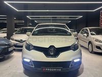 Usado Renault Captur Intens 120 CV (88 kW) 2015 Beige SUV
