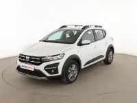 Usado Dacia Sandero Comfort 91 CV (66 kW) 2021 Blanco Berlina