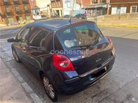 Usado Renault Clio II Exception 105 CV (77 kW) 2007 Azul Berlina