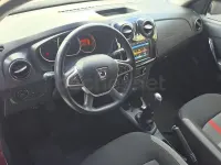 Usado Dacia Sandero Essentiel 95 CV (69 kW) 2020 Rojo Berlina
