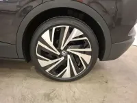 Usado VW ID.4 Pro 150 kW (204 CV) 2025 Gris SUV