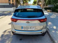 Usado Kia Sportage 132 CV (97 kW) 2019 Gris / plata SUV