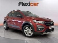 Usado Dacia Sandero Essentiel 91 CV (66 kW) 2021 Amarillo Utilitario