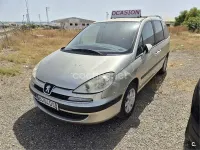 Usado Peugeot 807 130 CV (95 kW) 2005 Blanco Monovolumen