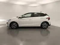 Usado Hyundai i20 79 CV (58 kW) 2025 Blanco Utilitario