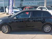 Usado Kia Rio 100 CV (73 kW) 2019 Negro Berlina