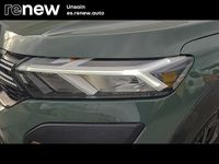 Usado Dacia Sandero Extreme 100 CV (73 kW) 2025 Verde Berlina