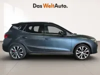 Usado Seat Arona FR 115 CV (84 kW) 2025 Gris SUV