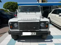 Usado Land Rover Defender SE 122 CV (89 kW) 2016 Blanco Familiar