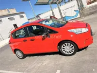 Usado Ford B-MAX Ambiente 90 CV (66 kW) 2014 Rojo Monovolumen