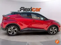 Usado Toyota C-HR Active 122 CV (89 kW) 2022 Rojo SUV