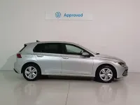 Usado VW Golf VIII Life 130 CV (95 kW) 2020 Gris Berlina