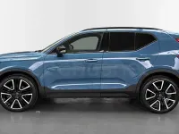 Usado Volvo XC40 Ultra 197 CV (144 kW) 2024 Azul SUV