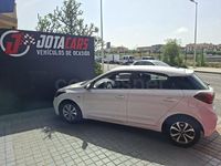 Begagnad Hyundai i20 100 HK (73 kW) 2020 Vit Halvkombi