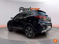 Usado MG ZS Comfort 106 CV (77 kW) 2022 Negro SUV