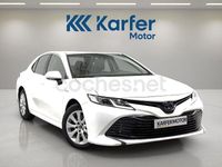 Usado Toyota Camry Business Edition 218 CV (160 kW) 2020 Blanco Berlina