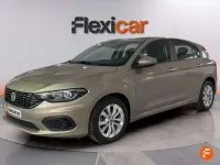 Usado Fiat Tipo Easy 95 CV (69 kW) 2018 Marrón Berlina