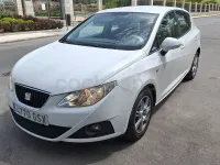 Usado Seat Ibiza Style 85 CV (62 kW) 2010 Blanco Berlina