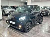 Usado Smart ForTwo Coupé 60 kW (82 CV) 2022 Negro Utilitario