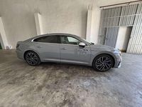 Usado VW Arteon R 320 CV (235 kW) 2023 Gris Coupe