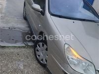 Usado Citroën C5 110 CV (80 kW) 2005 Beige Berlina