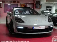 Usado Porsche Panamera Sport Turismo 560 CV (411 kW) 2021 Gris / plata Familiar