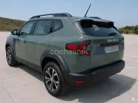 Käytetty Dacia Duster Essentiel 100 HP (73 kW) 2025 Vihreä Katumaasturi