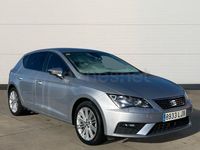 Usado Seat Leon XCELLENCE 130 CV (95 kW) 2020 Gris / plata Berlina