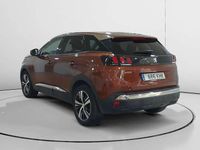 Usado Peugeot 3008 Allure 132 CV (97 kW) 2018 Marrón SUV