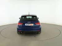 Usado Audi A1 Sportback Attraction 116 CV (85 kW) 2015 Azul Utilitario