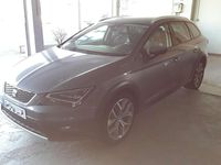 Usado Seat Leon 4Drive 150 CV (110 kW) 2016 Gris SUV