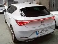 Usado Seat Leon FR 115 CV (84 kW) 2025 Blanco