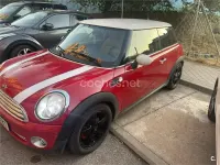 Usado Mini Cooper 116 CV (85 kW) 2006 Rojo Utilitario