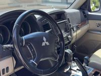 Usado Mitsubishi Montero 170 CV (125 kW) 2008 Gris SUV