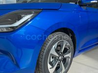 Usado Suzuki Swift 83 CV (61 kW) 2024 Azul Utilitario