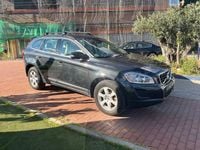 Usado Volvo XC60 R-Design Kinetic 181 CV (133 kW) 2013 Gris / plata SUV